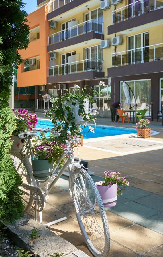 Hotel Sea Star Приморско Extérieur photo