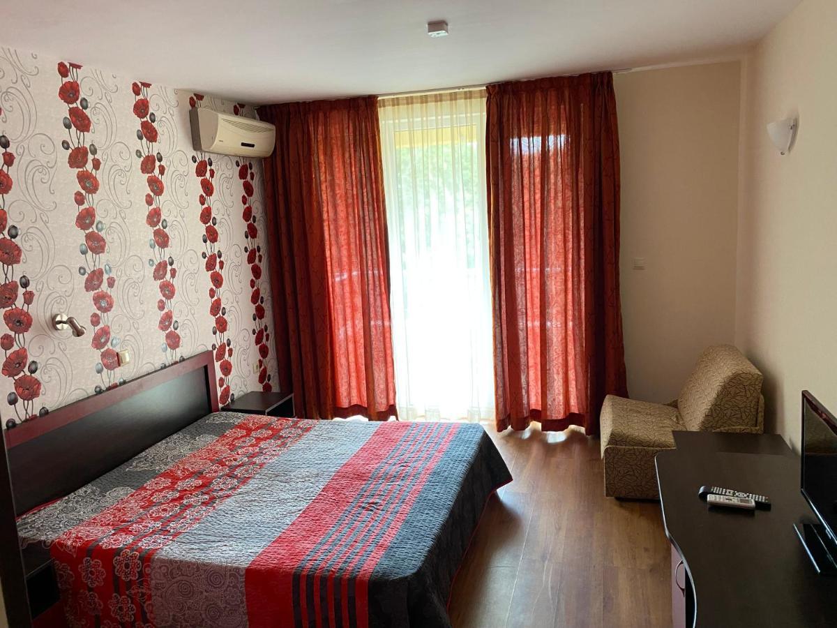 Hotel Sea Star Приморско Extérieur photo